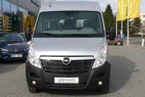 Opel Movano front